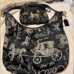 COACH Horse Carriage Hobo Boho Shoulder Handbag w/Wristlet F14480